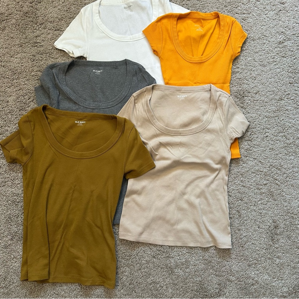 Lot of 6 Women's Short Sleeve Tees - White, Gray, Orange, Tan, Brown